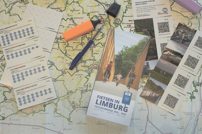 mood image with cycling map limburg 2022-2023